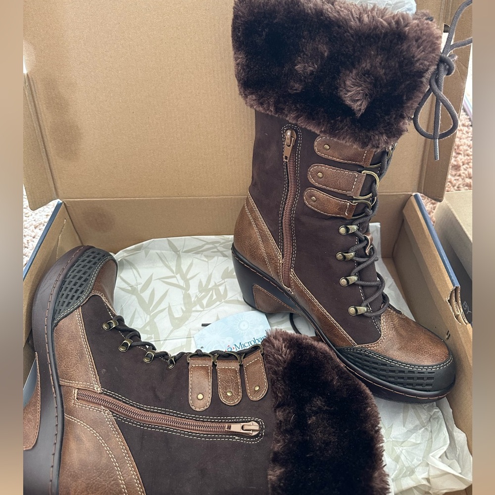 JBU WOMENS BOOTS